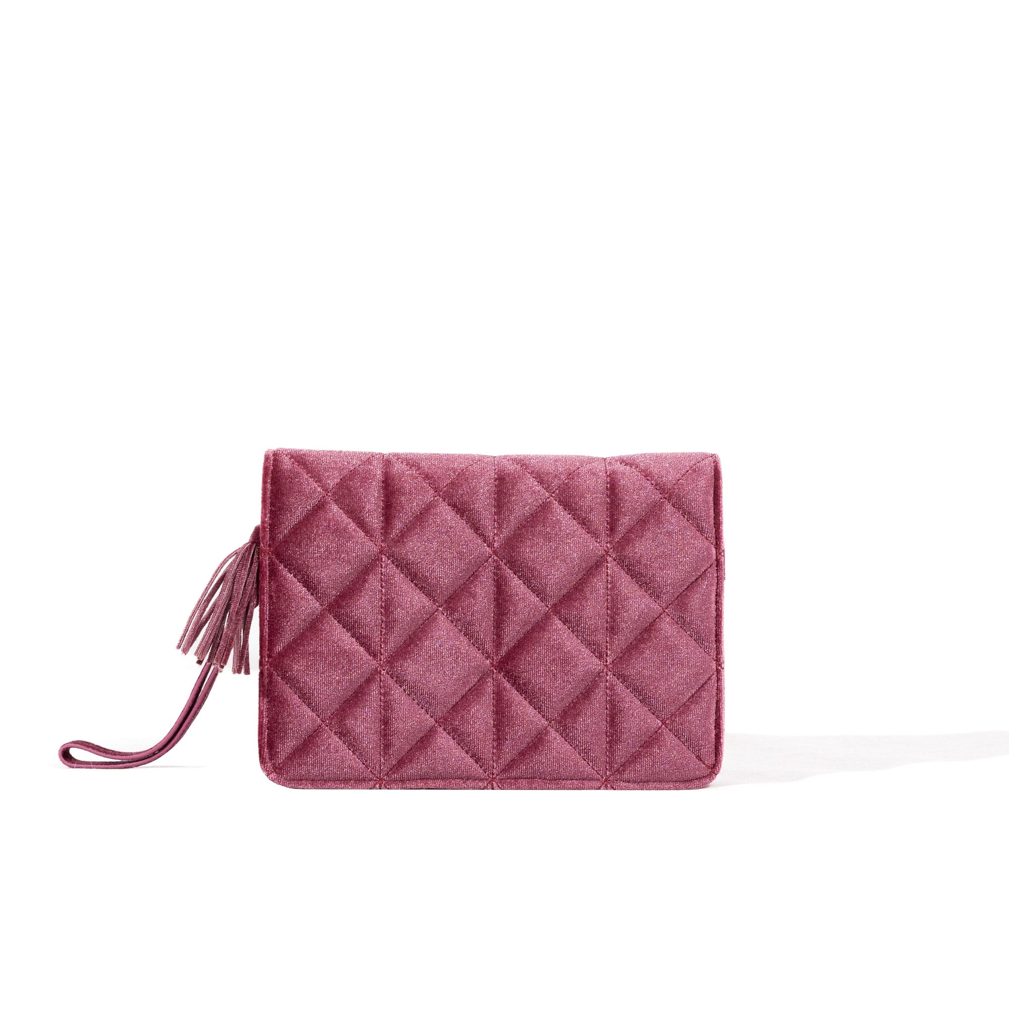 Schmucketui aus Samt in Fuchsia mit Steppmuster, Zierquaste und Handschlaufe. Frontansicht.