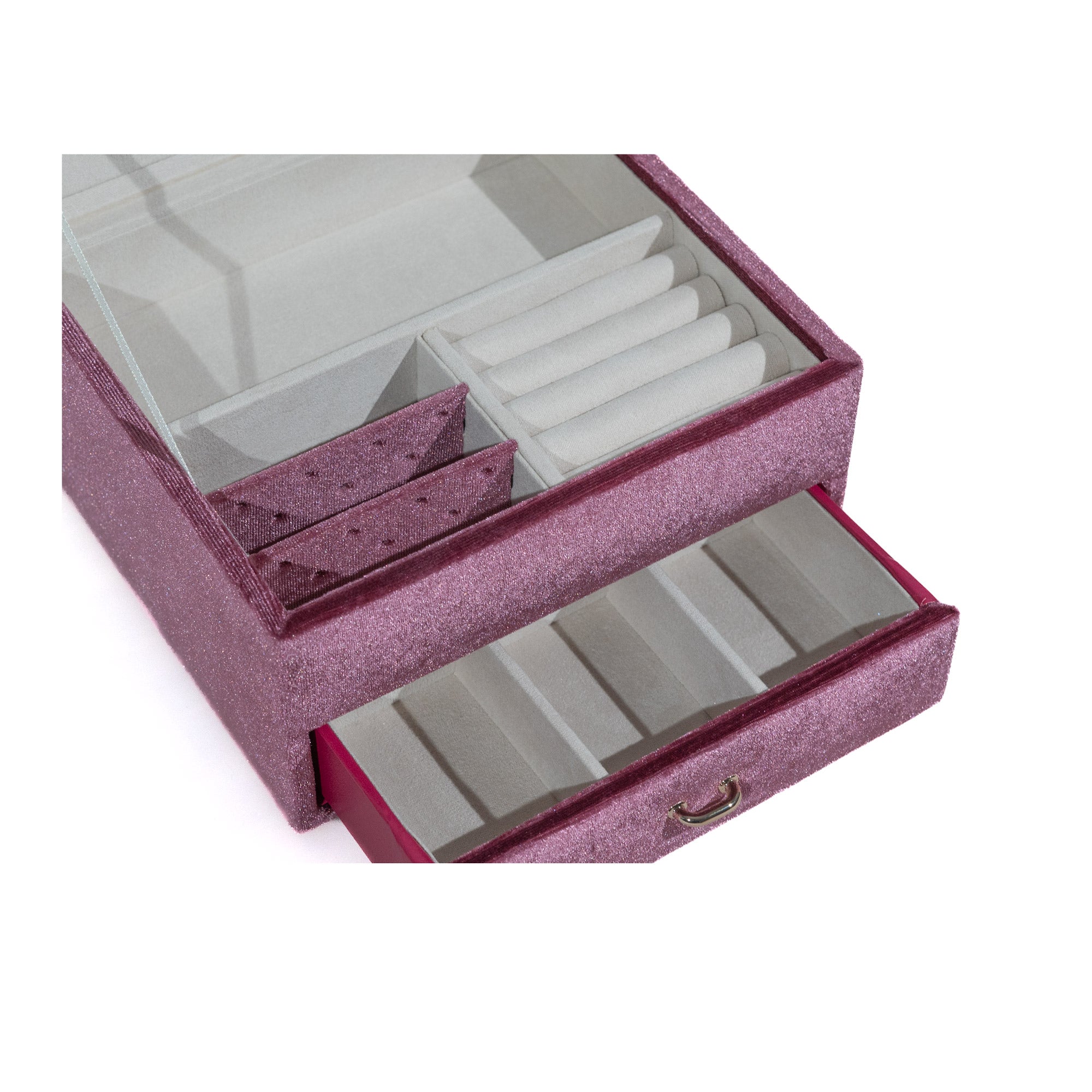 Detailansicht fuchsia Schmuckkästchen geöffnet mit Fächern und ausgezogener Lade. Schrägansicht von oben.