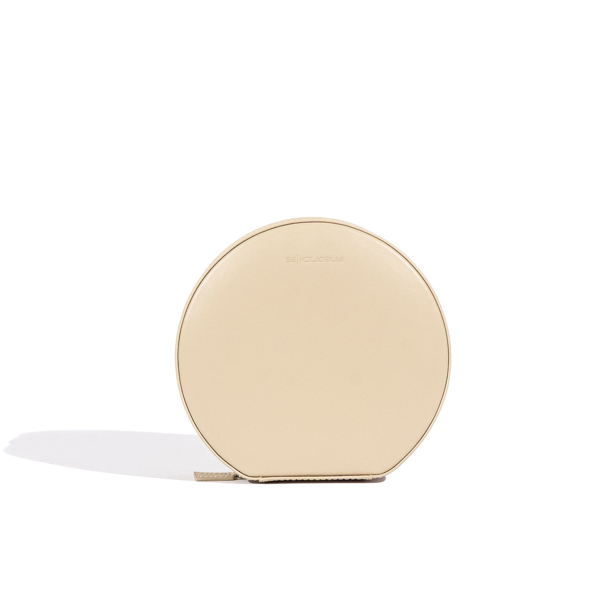 Cordoba jewelry case made of leather