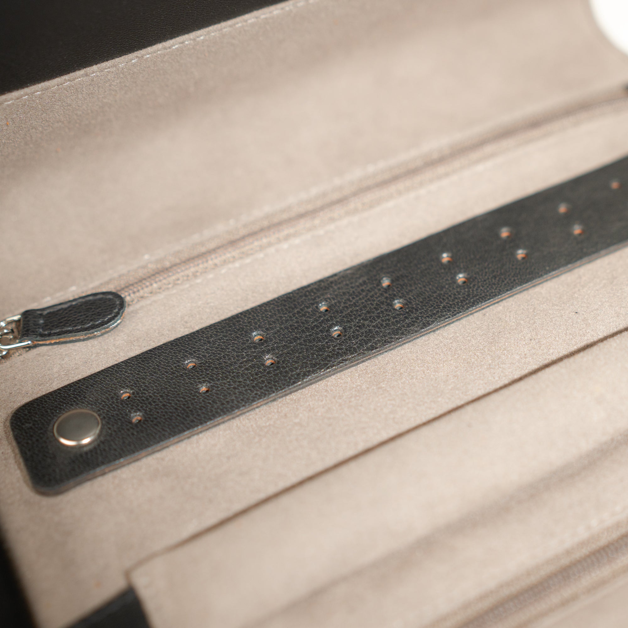 SIENNA Schmuckrolle groß - Leder