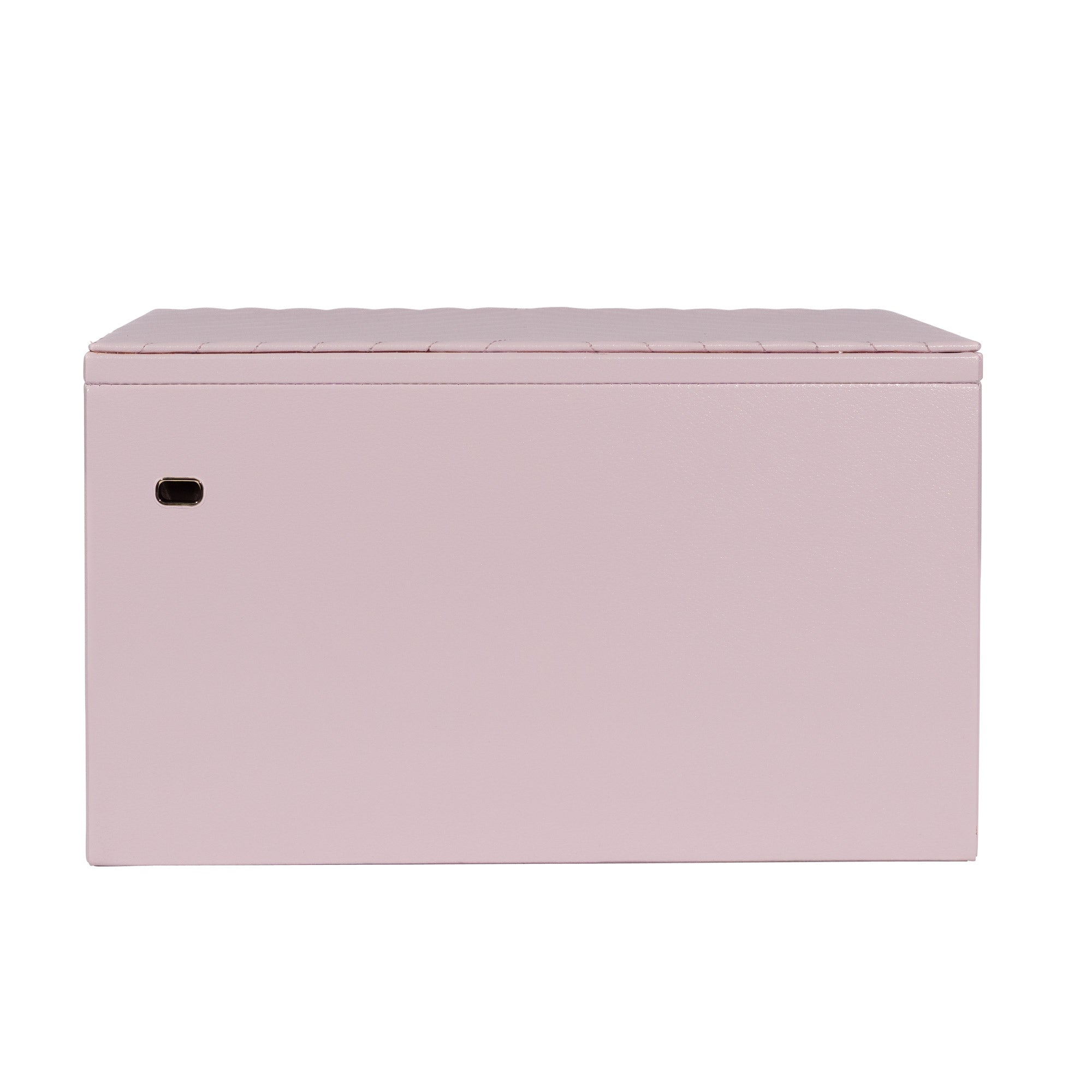 Rückseite rosafarbener Schmuckkoffer aus Leder mit Ziernähten sowie Öffnung für Smartwach-Ladekabel.