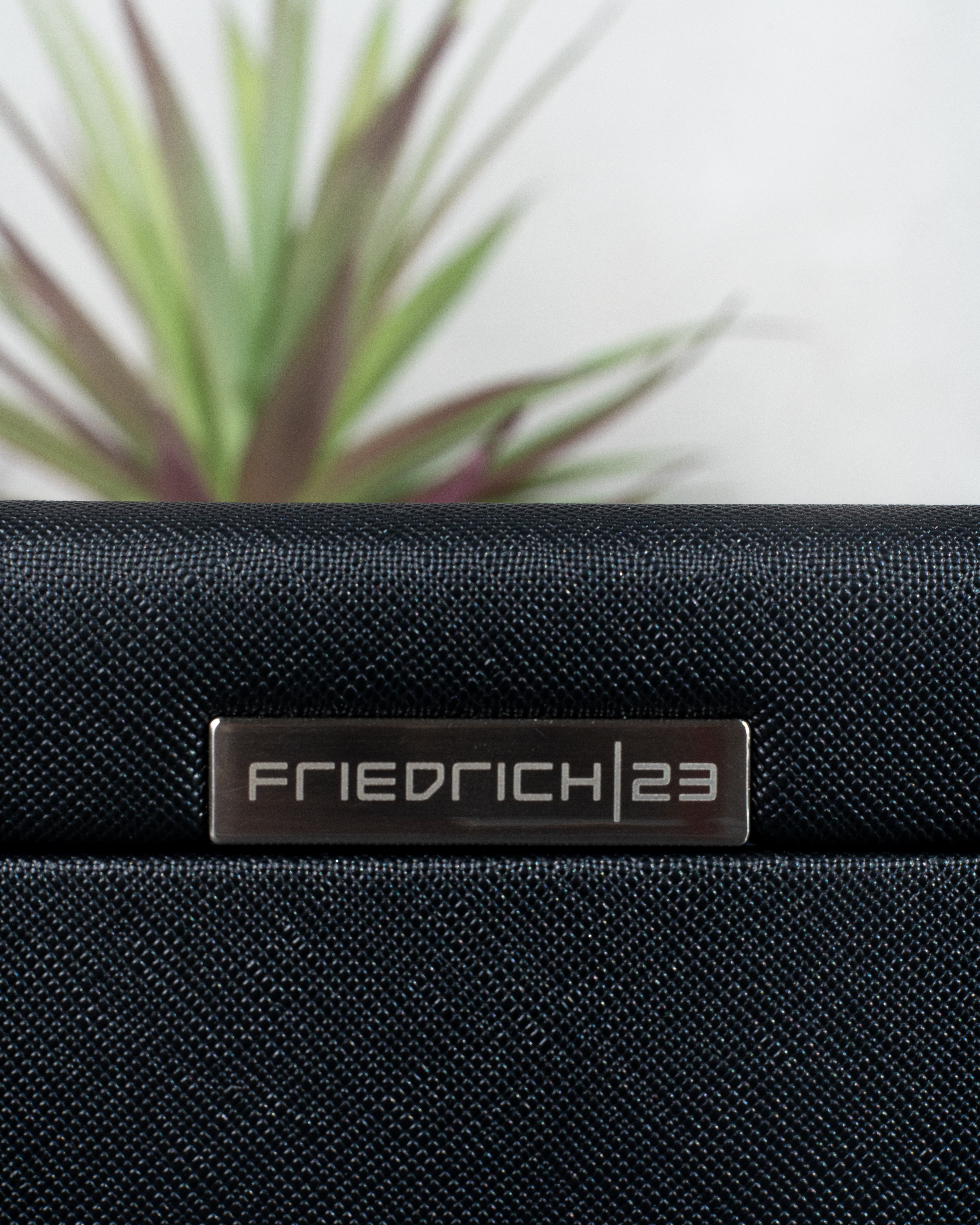 BOND CG Uhrenbox für 4 Uhren