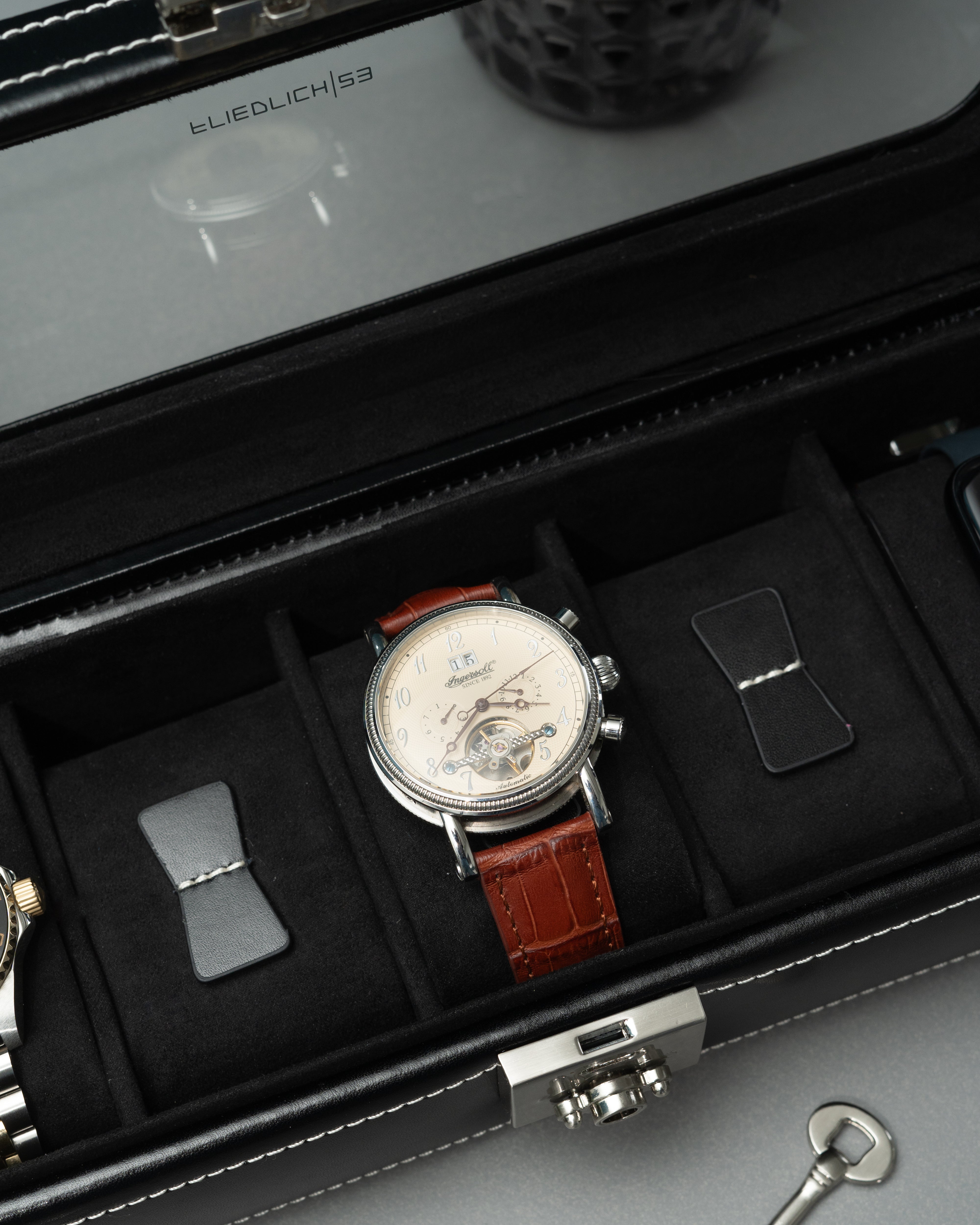 LONDON Uhrenbox für 5 Uhren aus Leder mit Glasdeckel