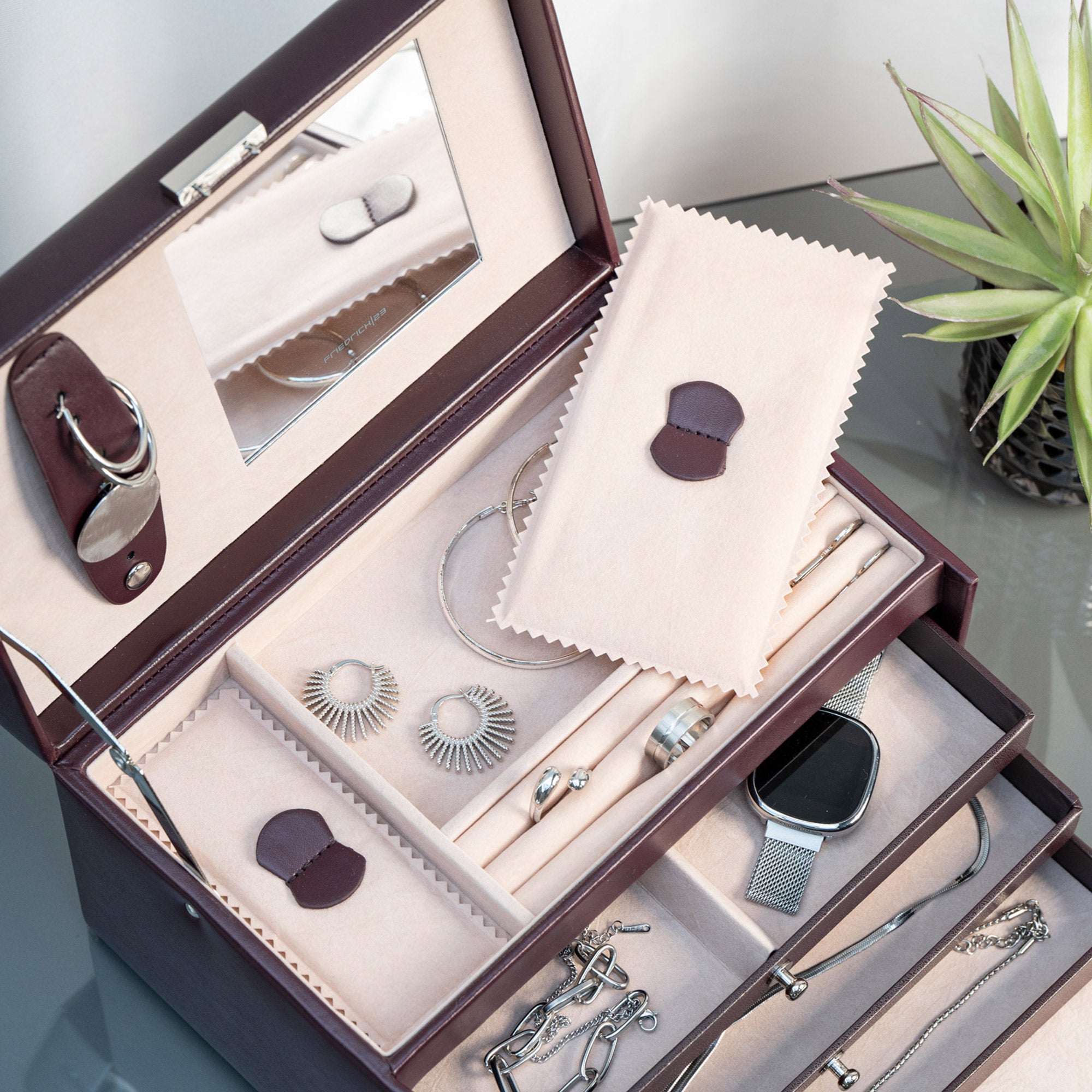 CLASSICO Schmuckkasten Glatt-Leder
