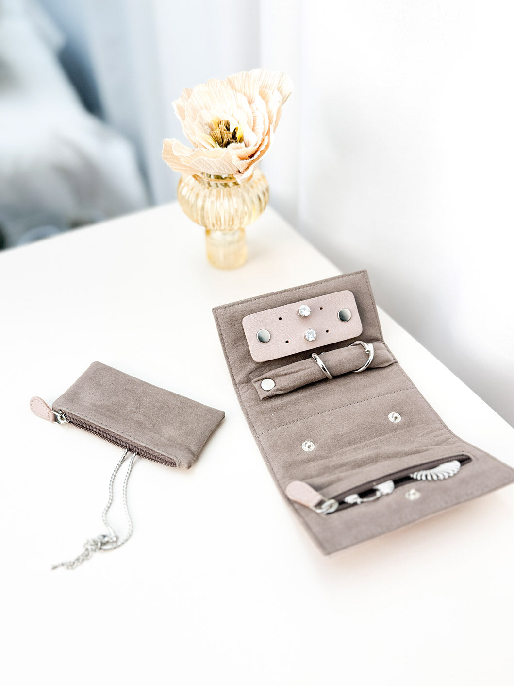 SIENNA jewelry roll small - leather