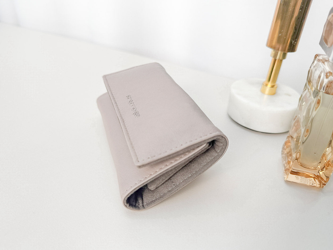 SIENNA jewelry roll small - leather