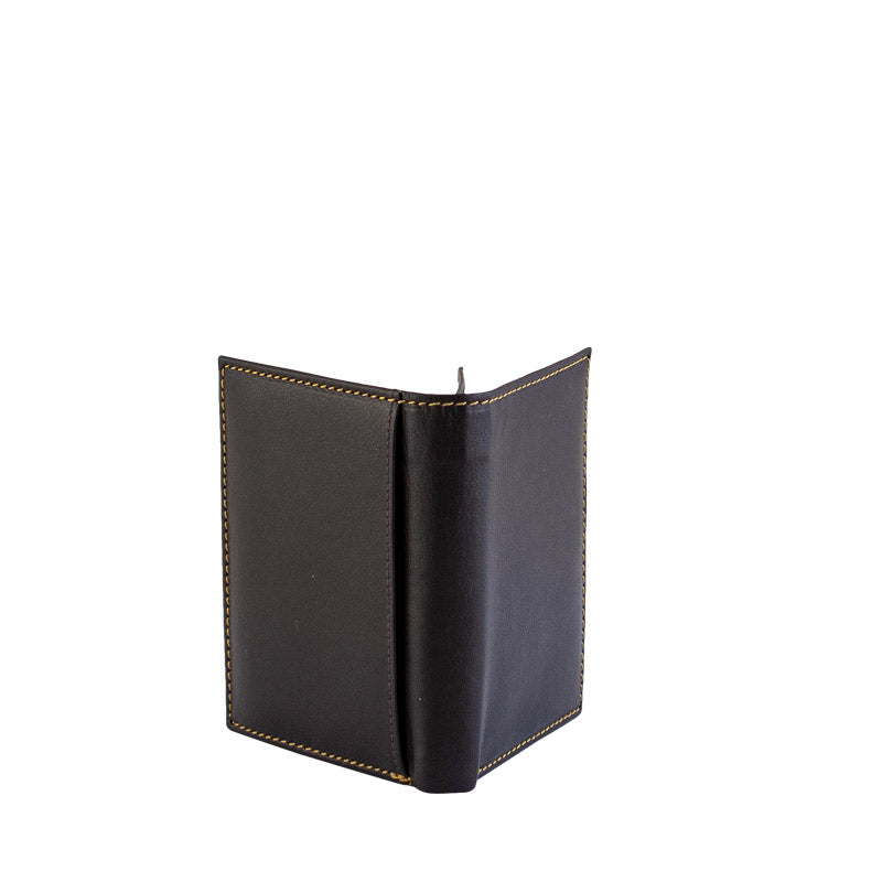 Leather wallet with RFID scan protection
