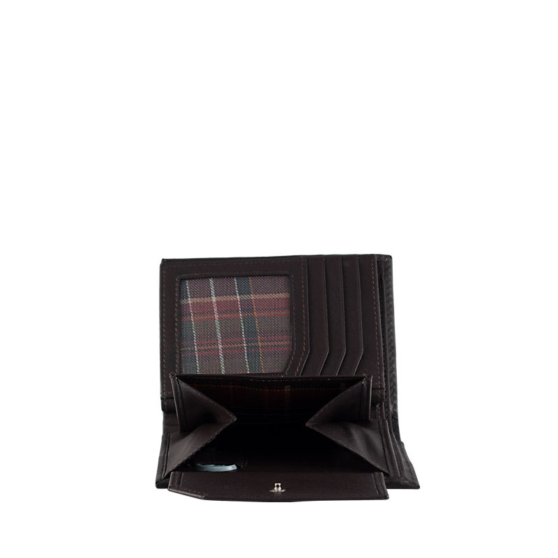 Leather wallet with RFID scan protection