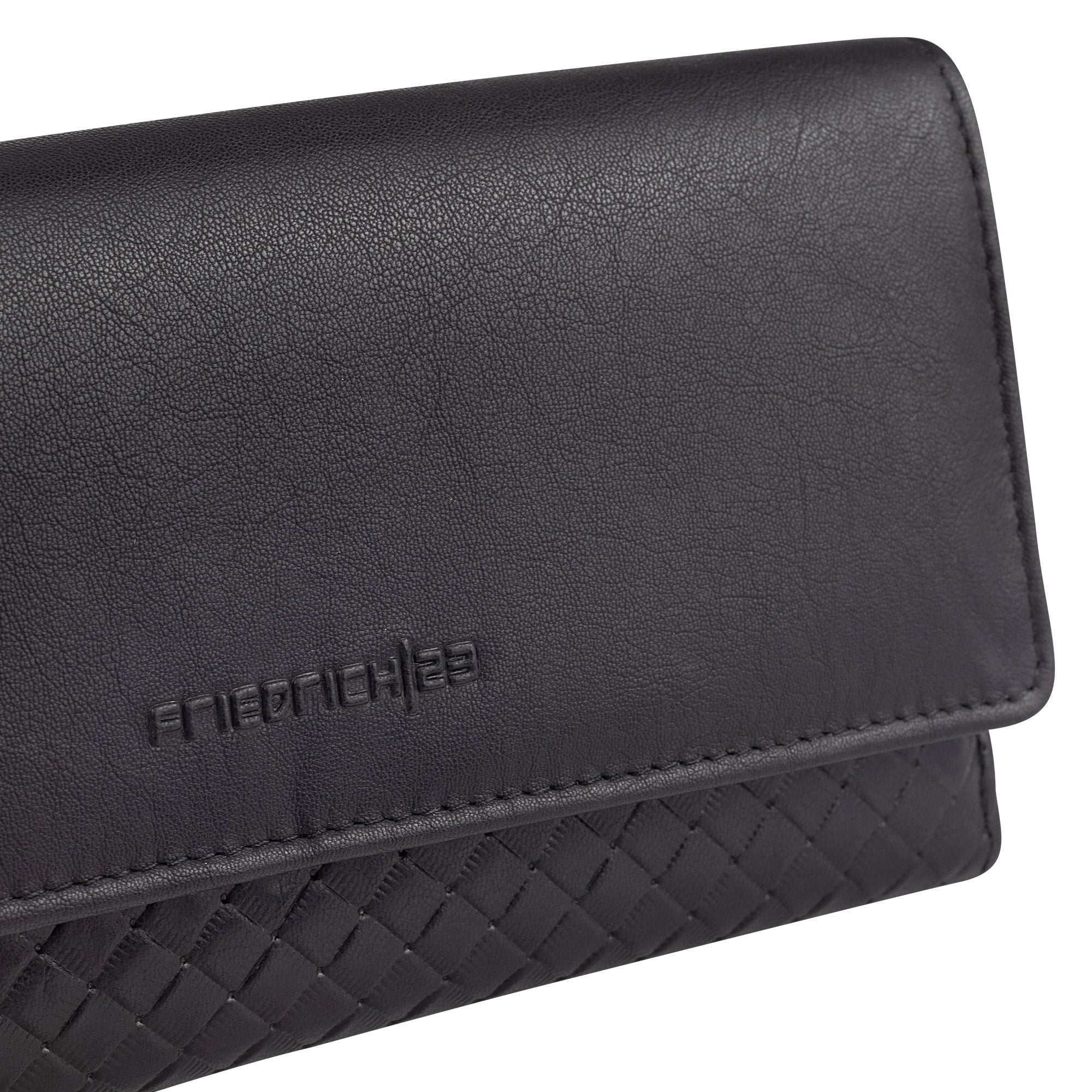 Cloe wallet women made of leather with cell phone compartment & RFID