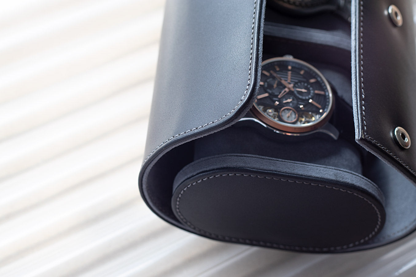 INFINITY Uhrenetui für 3 Uhren aus Leder