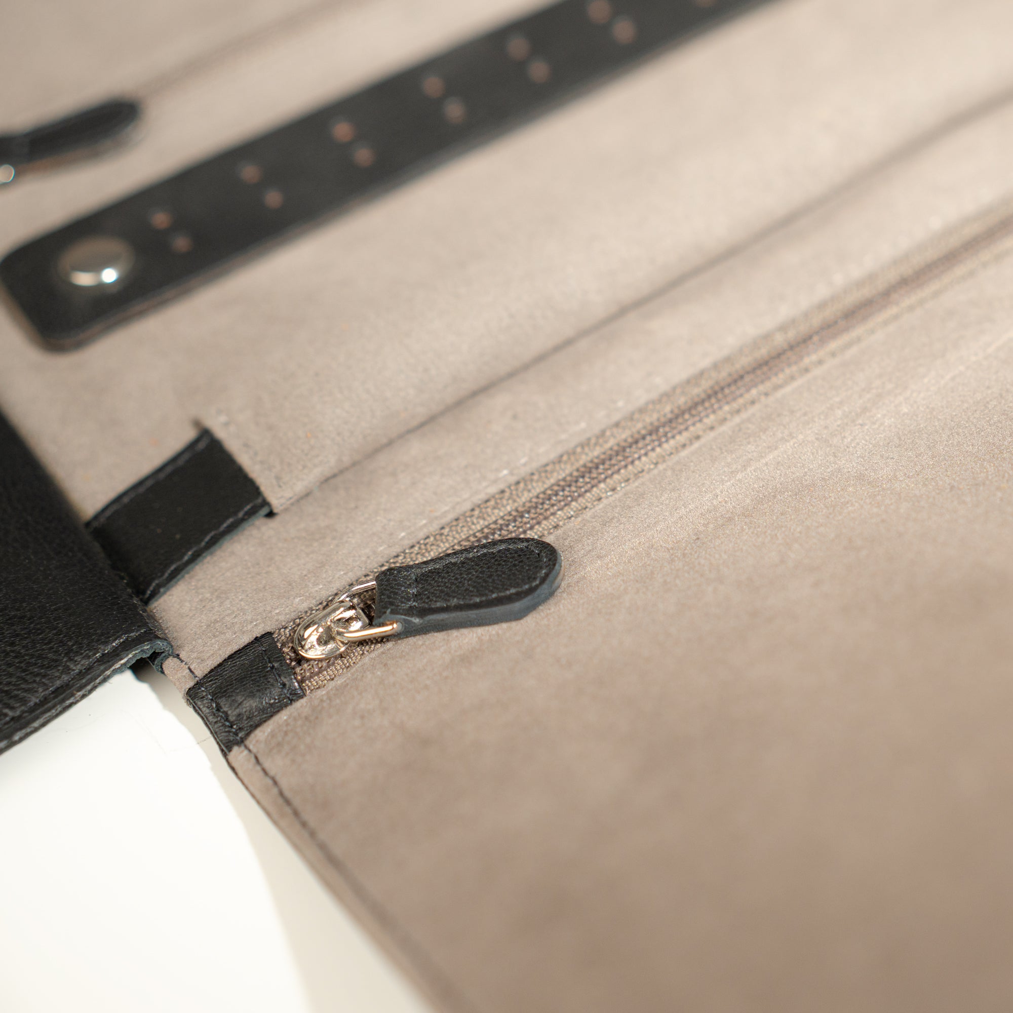 SIENNA Schmuckrolle groß -  Leder