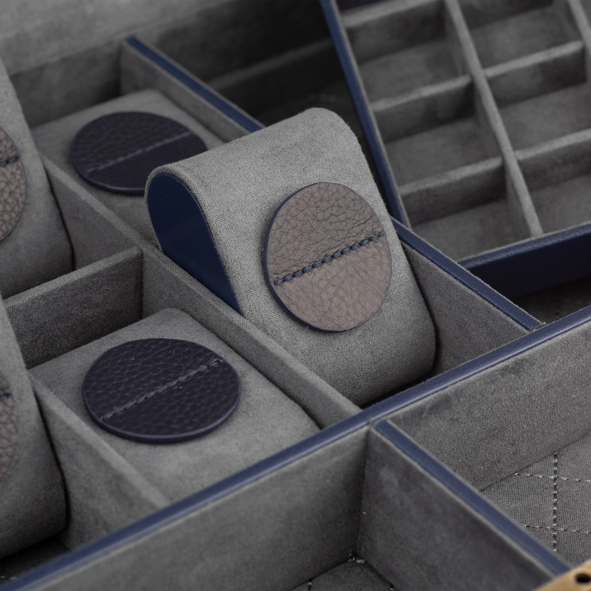 DYNASTY XXL Uhrenbox für 20 Uhren aus Leder