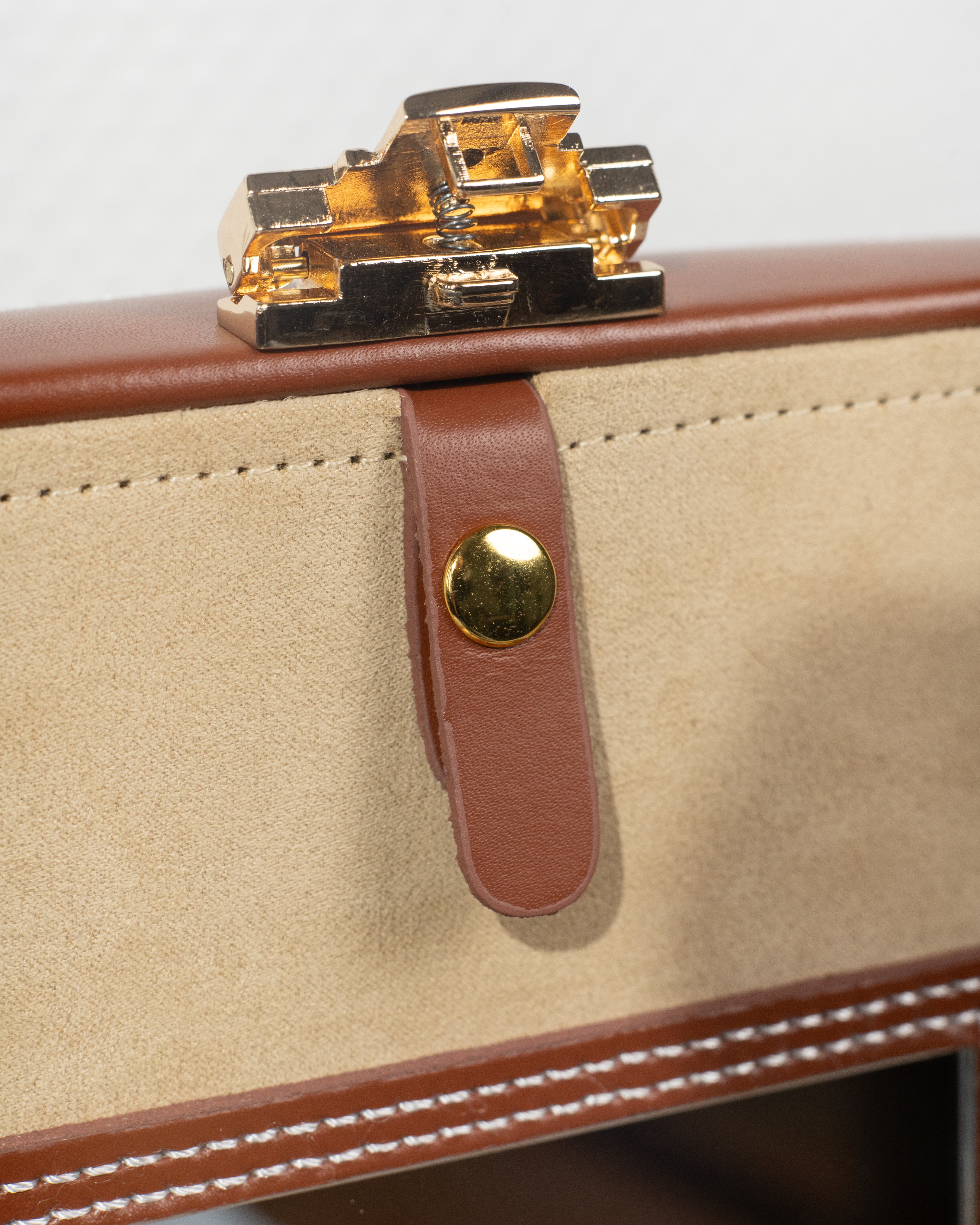 Cordoba jewelry box made of leather